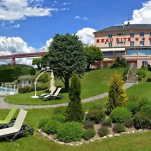 Logis Beau Site Hotel Loubaresse (Cantal)