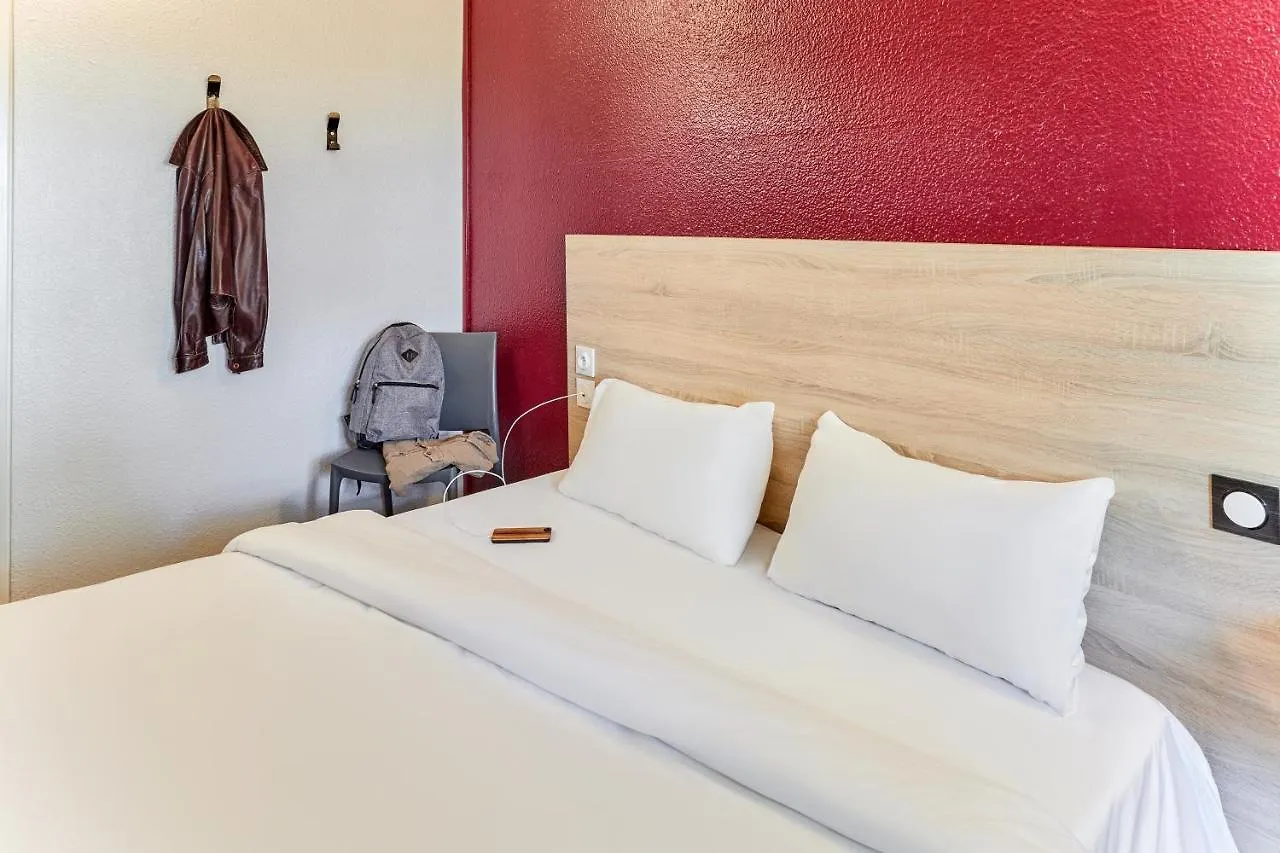 Hotelf1 Antibes Sophia Antipolis Vallauris France