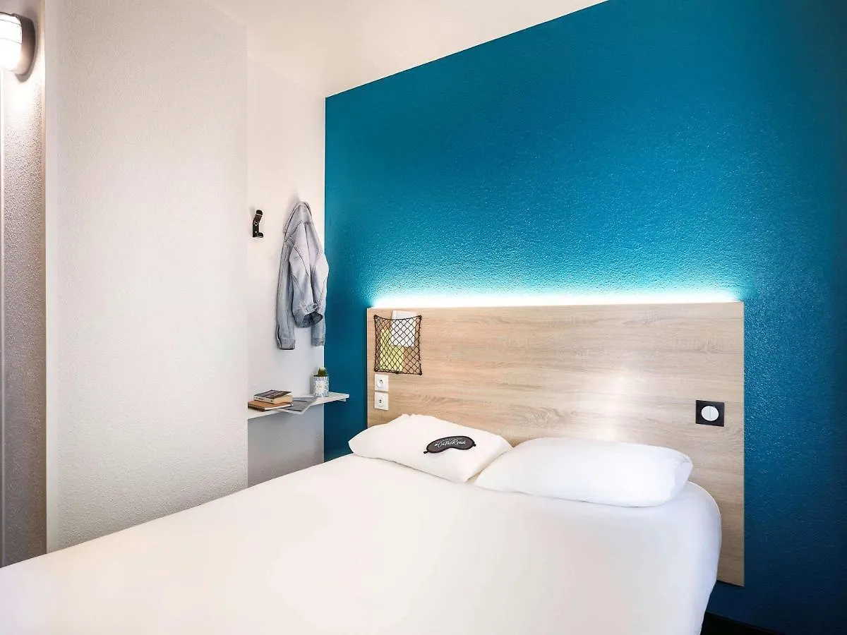 Hotel Hotelf1 Antibes Sophia Antipolis Vallauris